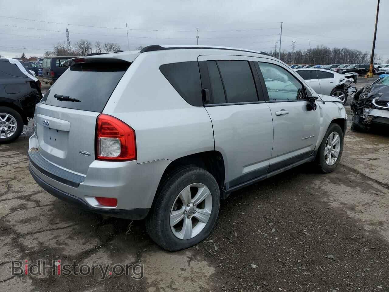 2011 JEEP COMPASS - VIN: 1J4NF1FB1BD149817 - Photo 3