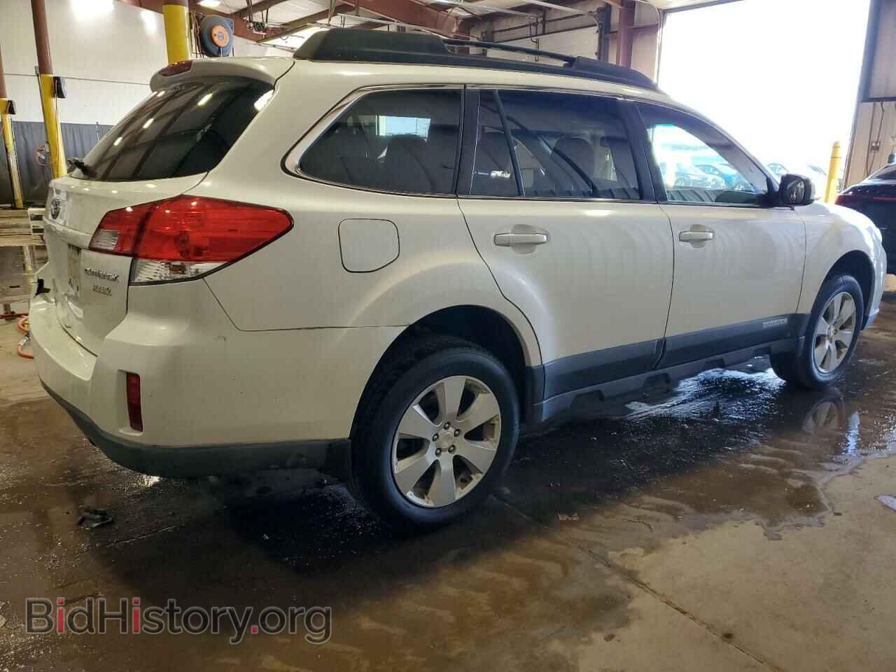 2011 SUBARU OUTBACK - VIN: 4S4BRBCC7B1366949 - Фото 3