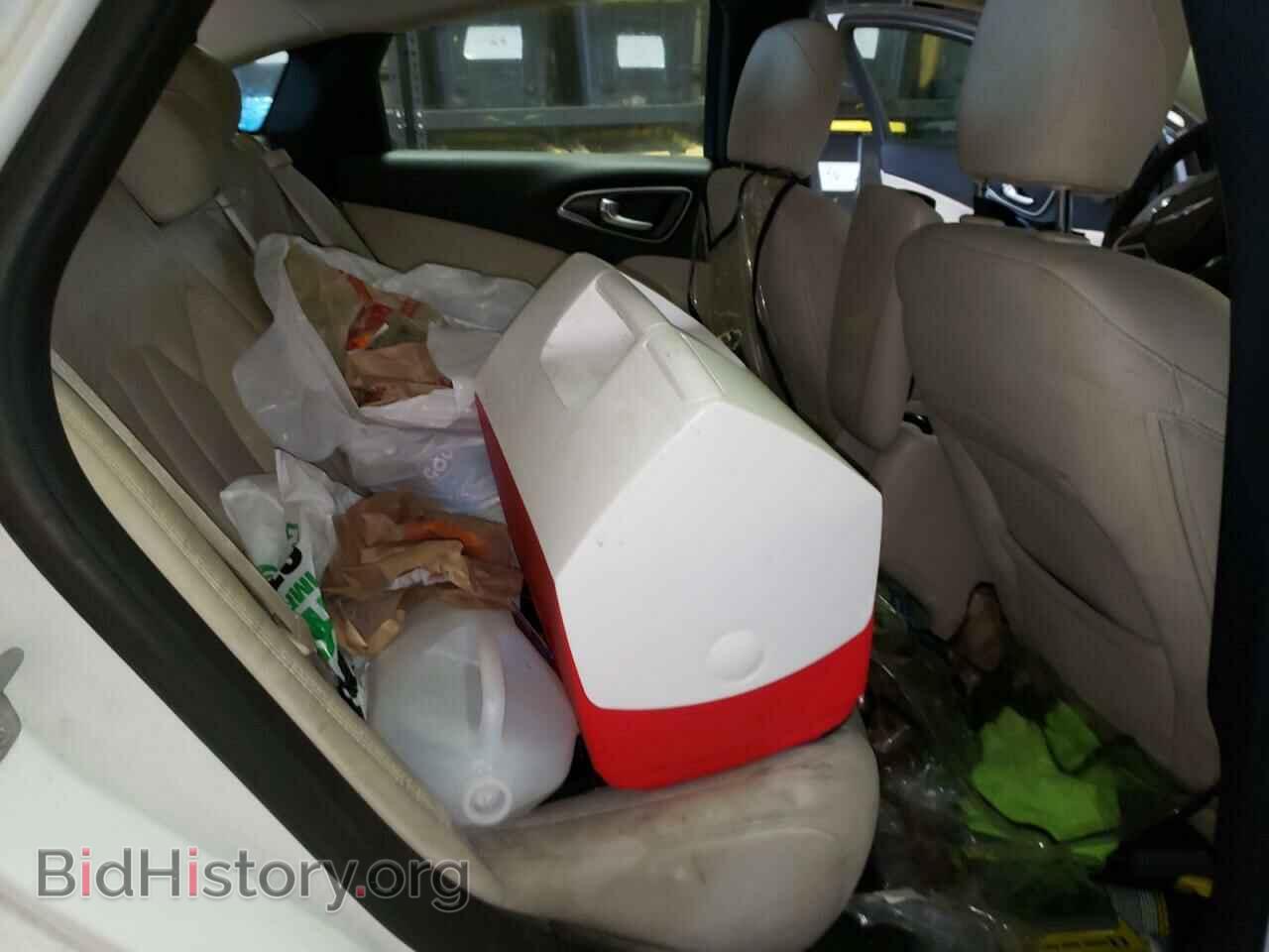 2015 CHRYSLER 200 - VIN: 1C3CCCAB1FN641809 - Фото 10