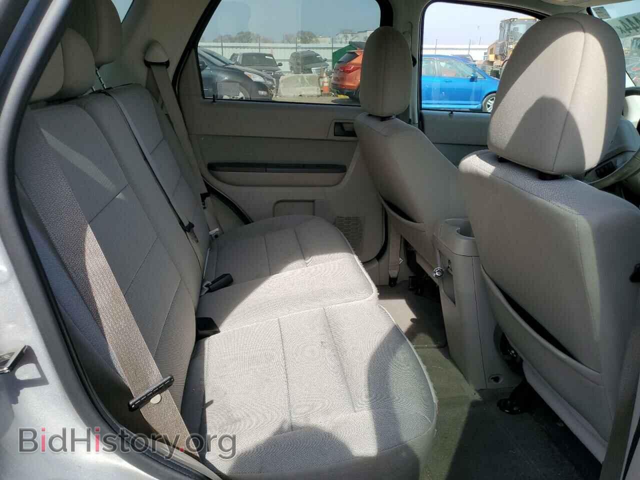 2011 FORD ESCAPE - VIN: 1FMCU9DG3BKA06875 - Фото 11