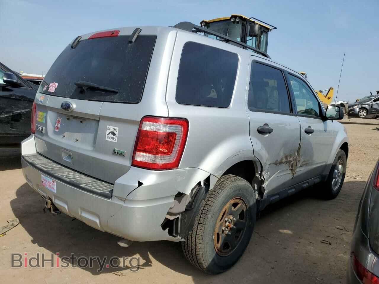 2011 FORD ESCAPE - VIN: 1FMCU9DG3BKA06875 - Фото 3