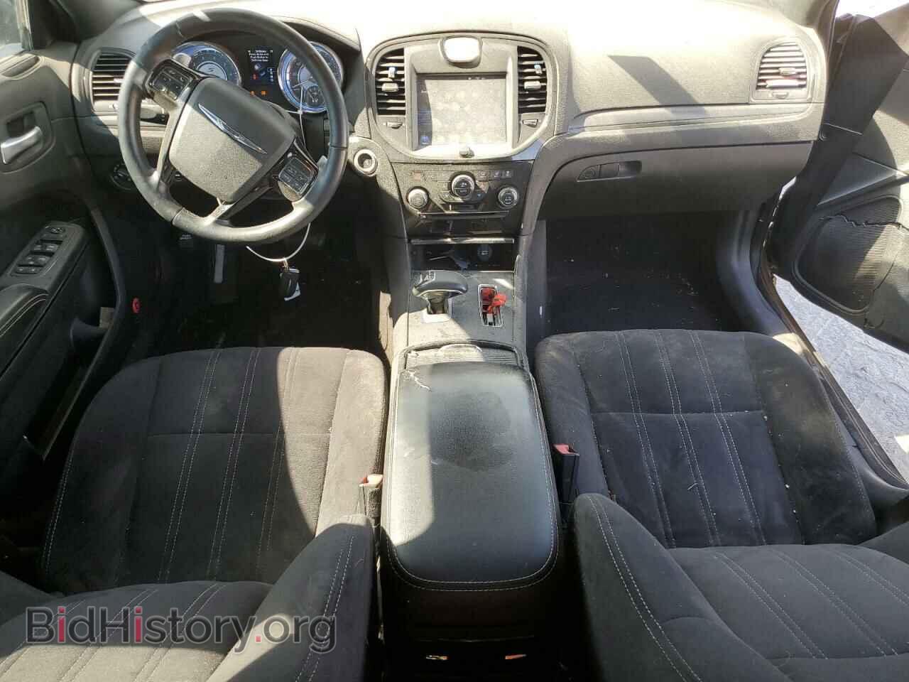 2012 CHRYSLER 300 - VIN: 2C3CCABG8CH195130 - Фото 8