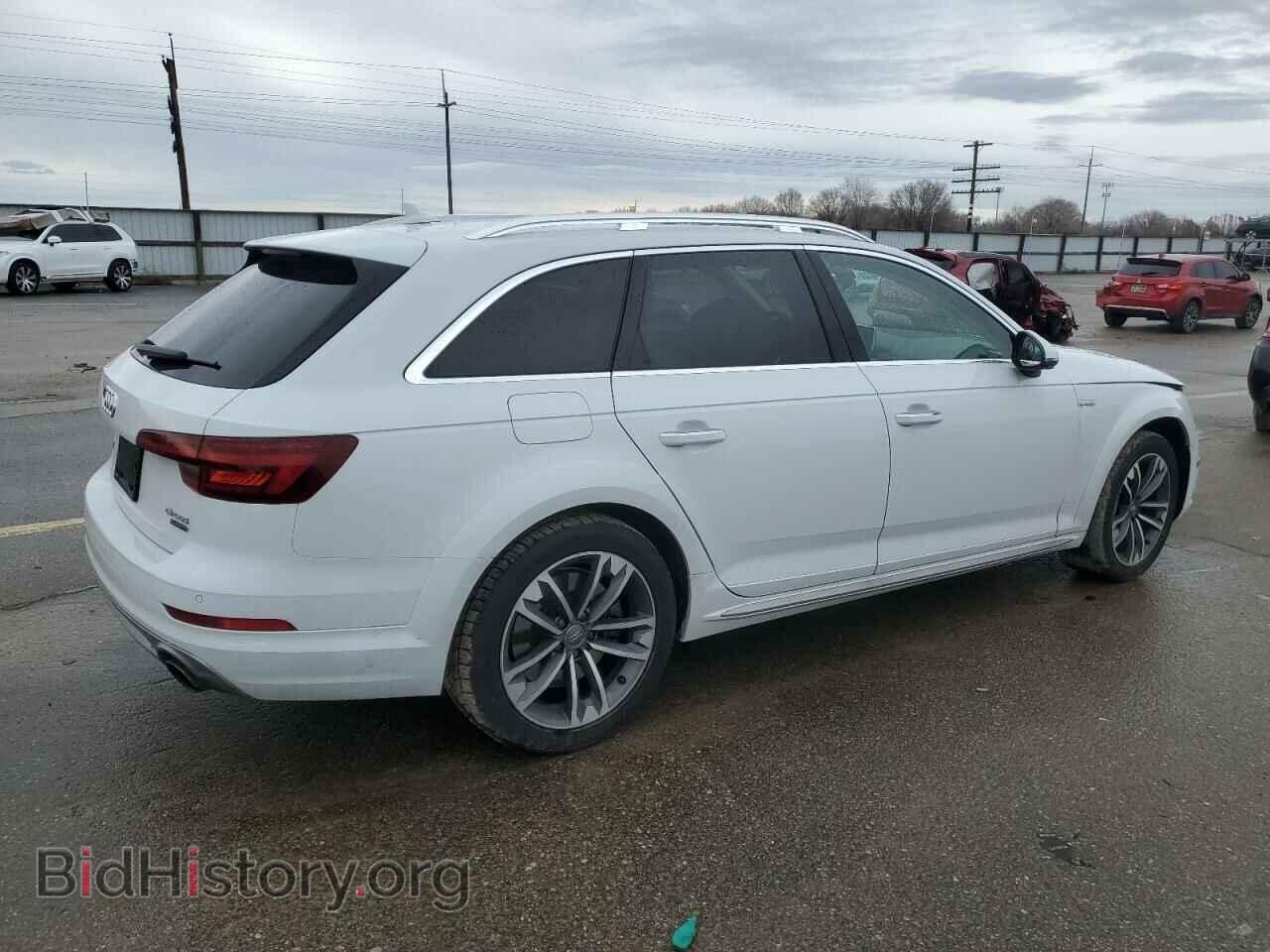 2018 AUDI A4 - VIN: WA19NAF4XJA069714 - Фото 3