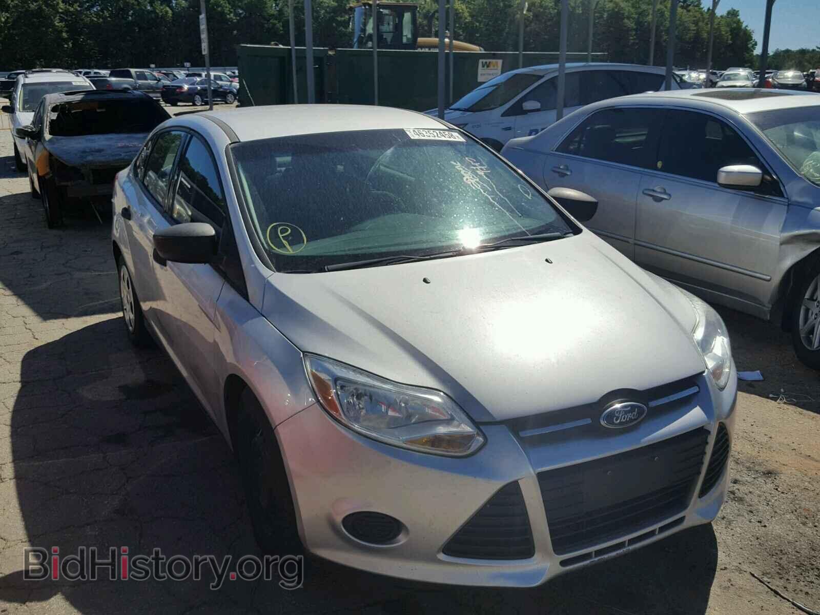 Photo 1FAHP3E2XCL369743 - FORD FOCUS 2012