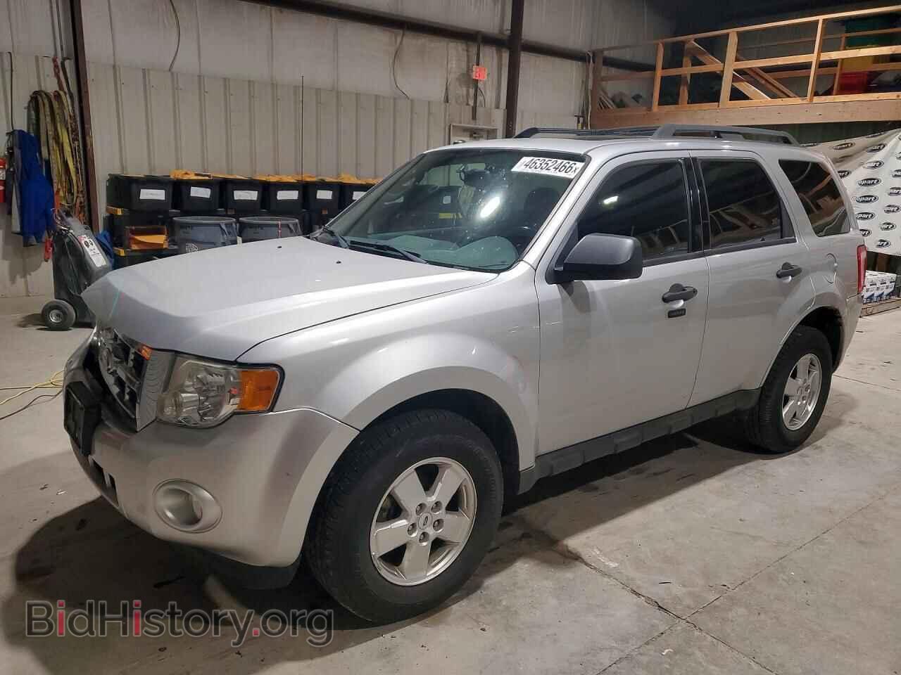 Photo 1FMCU0D77BKC02197 - FORD ESCAPE 2011