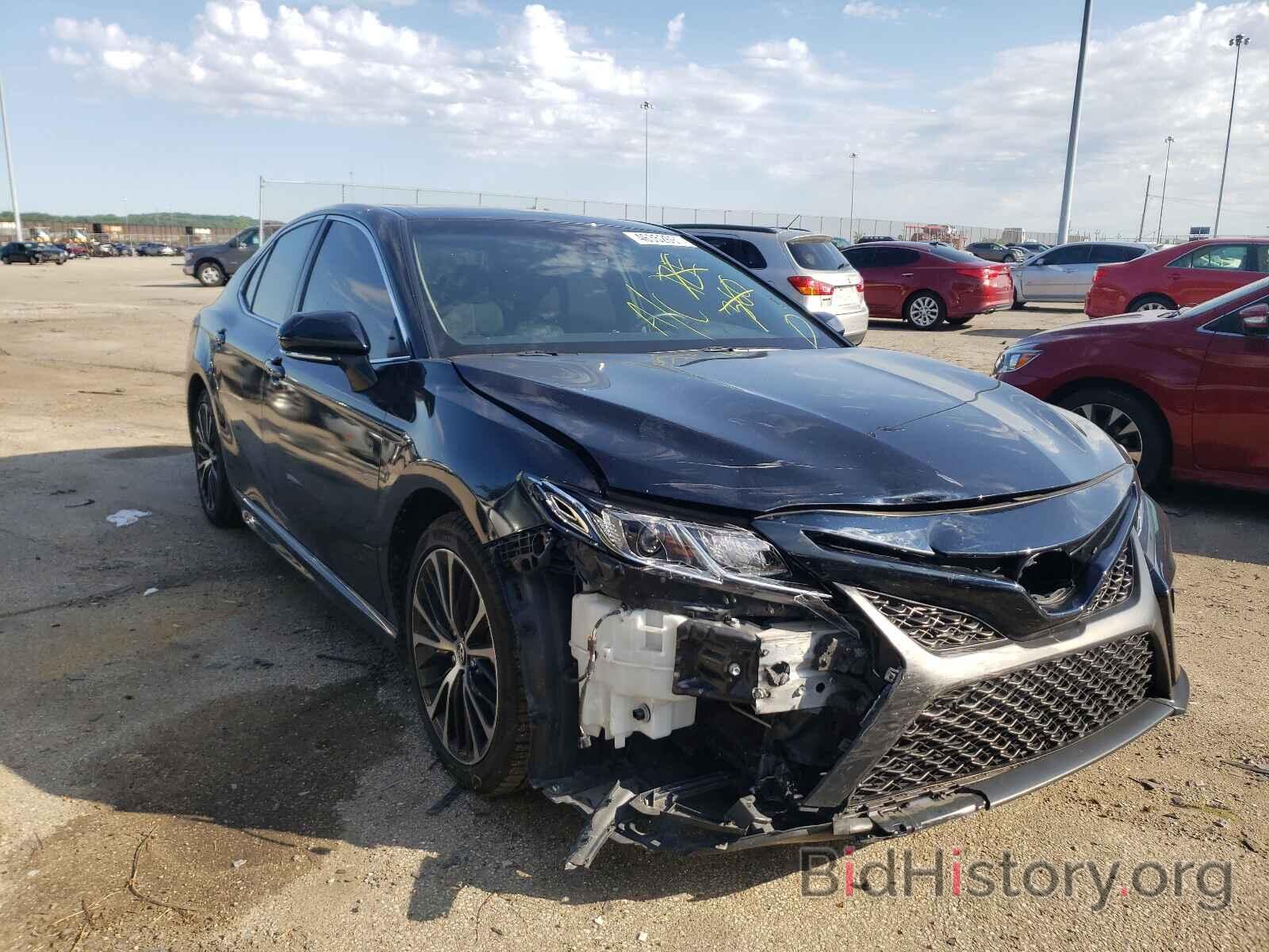 Photo JTNB11HK8J3017514 - TOYOTA CAMRY 2018