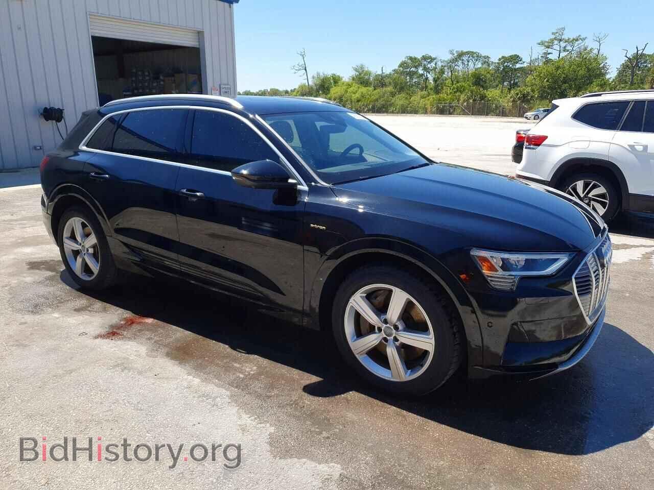 2019 AUDI E-TRON - VIN: WA1LAAGE2KB010225 - Фото 4