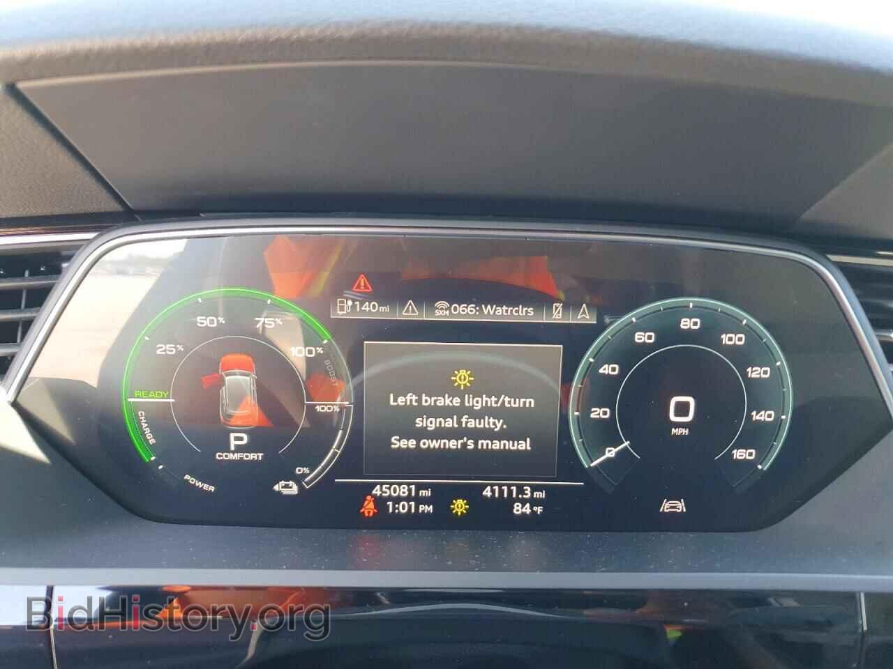 2019 AUDI E-TRON - VIN: WA1LAAGE2KB010225 - Фото 9