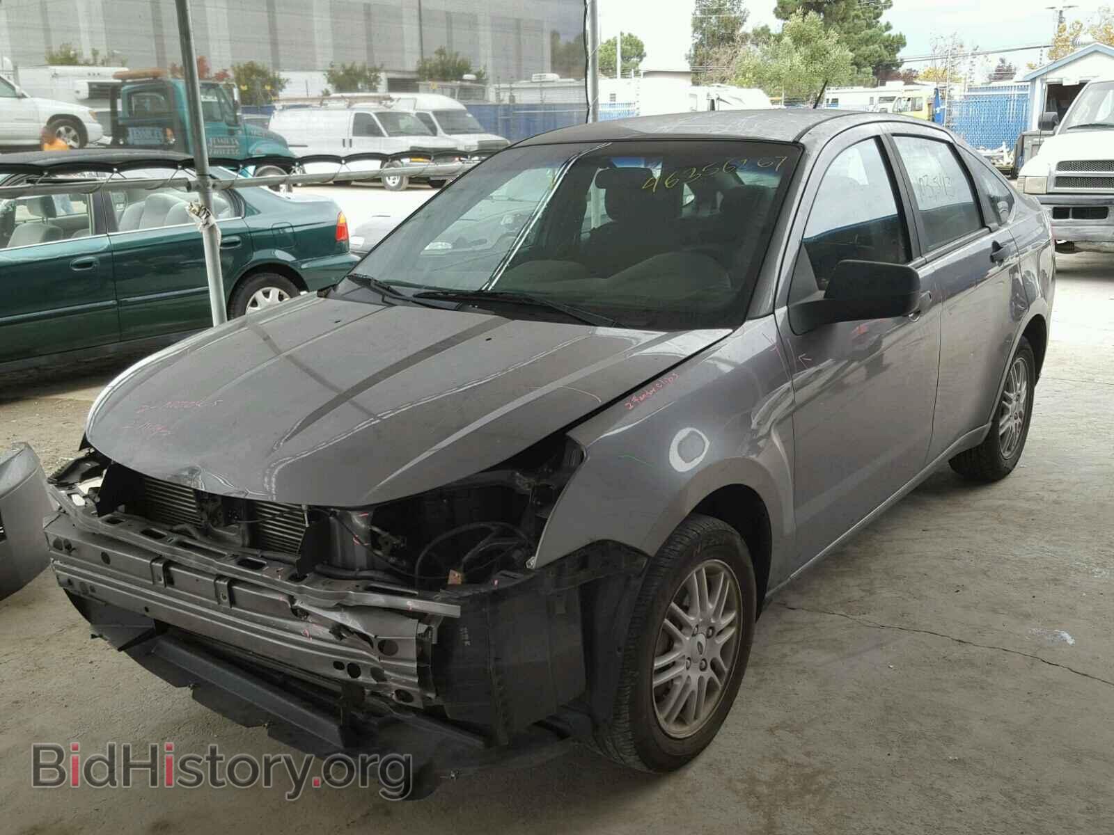 2009 FORD FOCUS - VIN: 1FAHP35N99W243729 - Photo 2