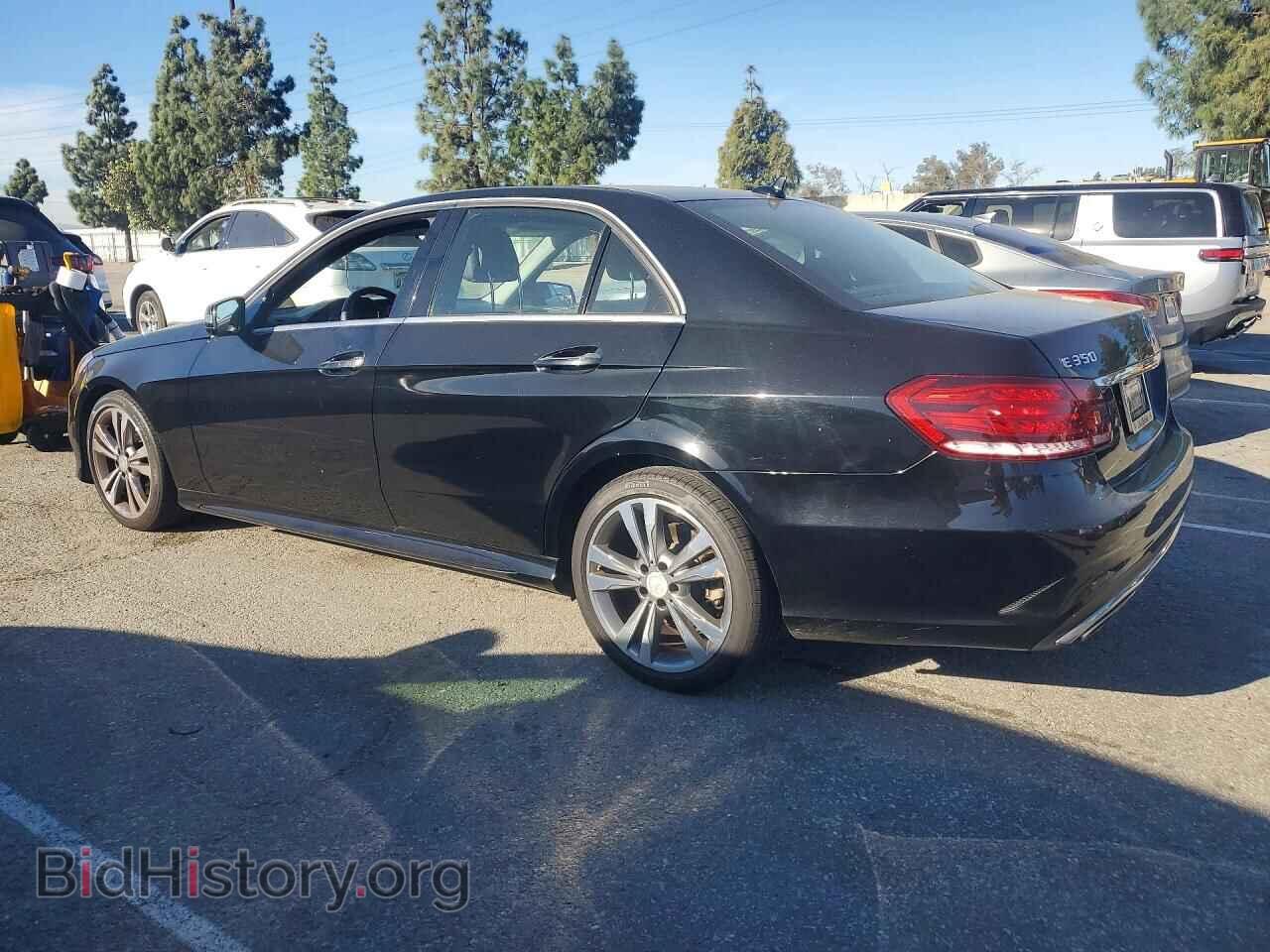 2014 MERCEDES-BENZ E-CLASS - VIN: WDDHF5KB7EA884233 - Фото 2