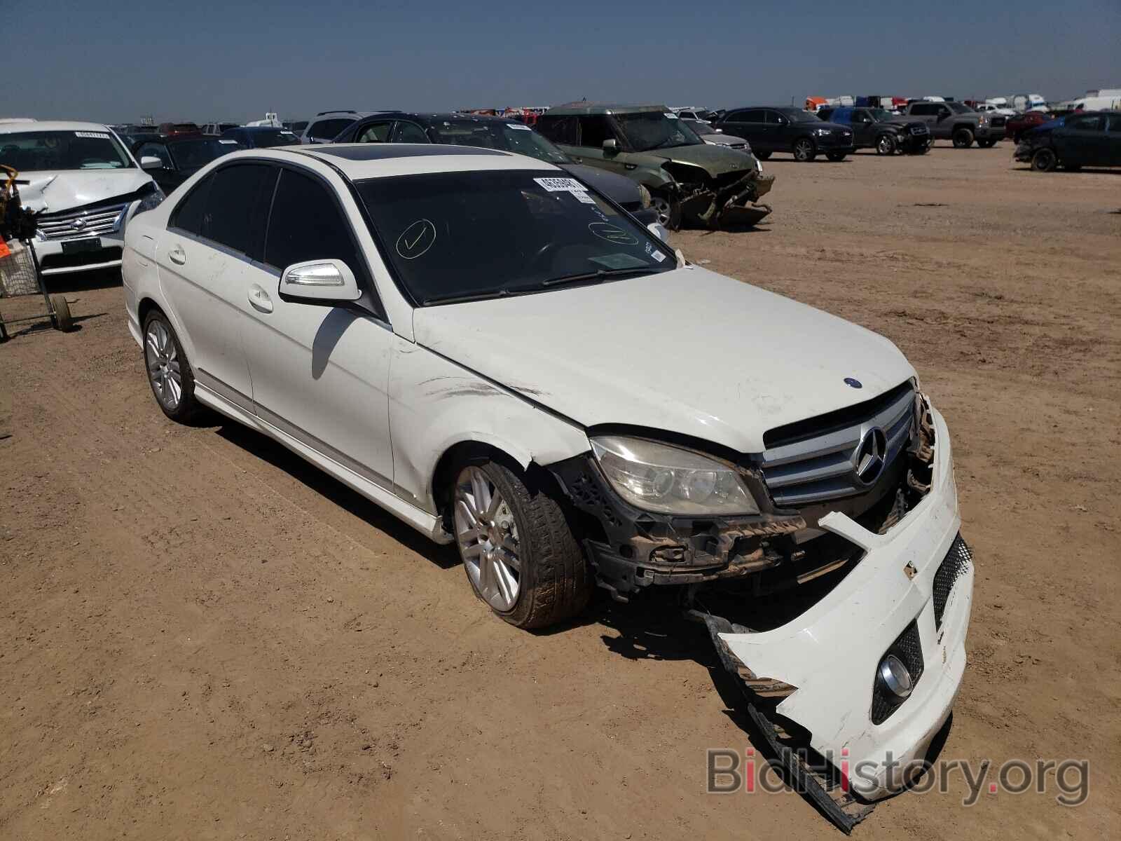 Photo WDDGF81X69F278330 - MERCEDES-BENZ C CLASS 2009