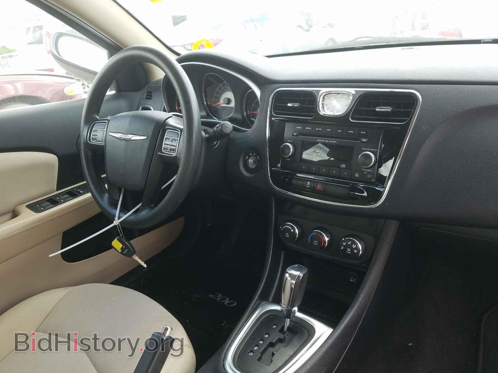 2012 CHRYSLER 200 - VIN: 1C3CCBAB4CN131217 - Фото 9