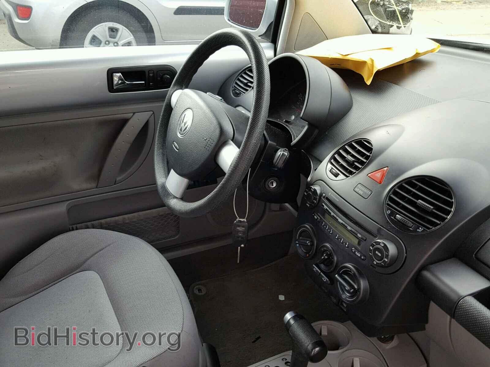 2004 VOLKSWAGEN BEETLE - VIN: 3VWBK31C64M413909 - Фото 9
