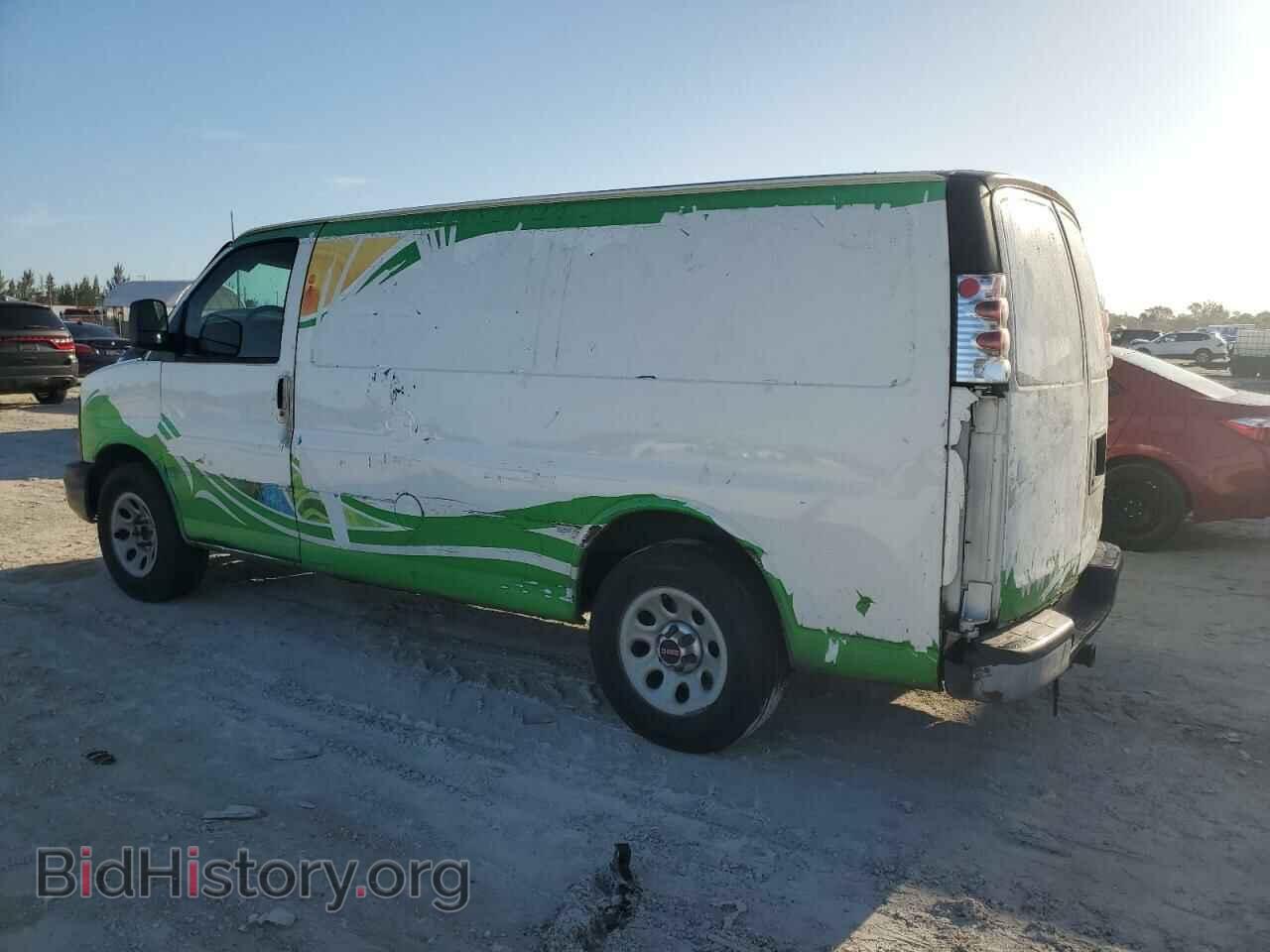 2011 GMC SAVANA - VIN: 1GTS7AFX2B1169626 - Фото 2