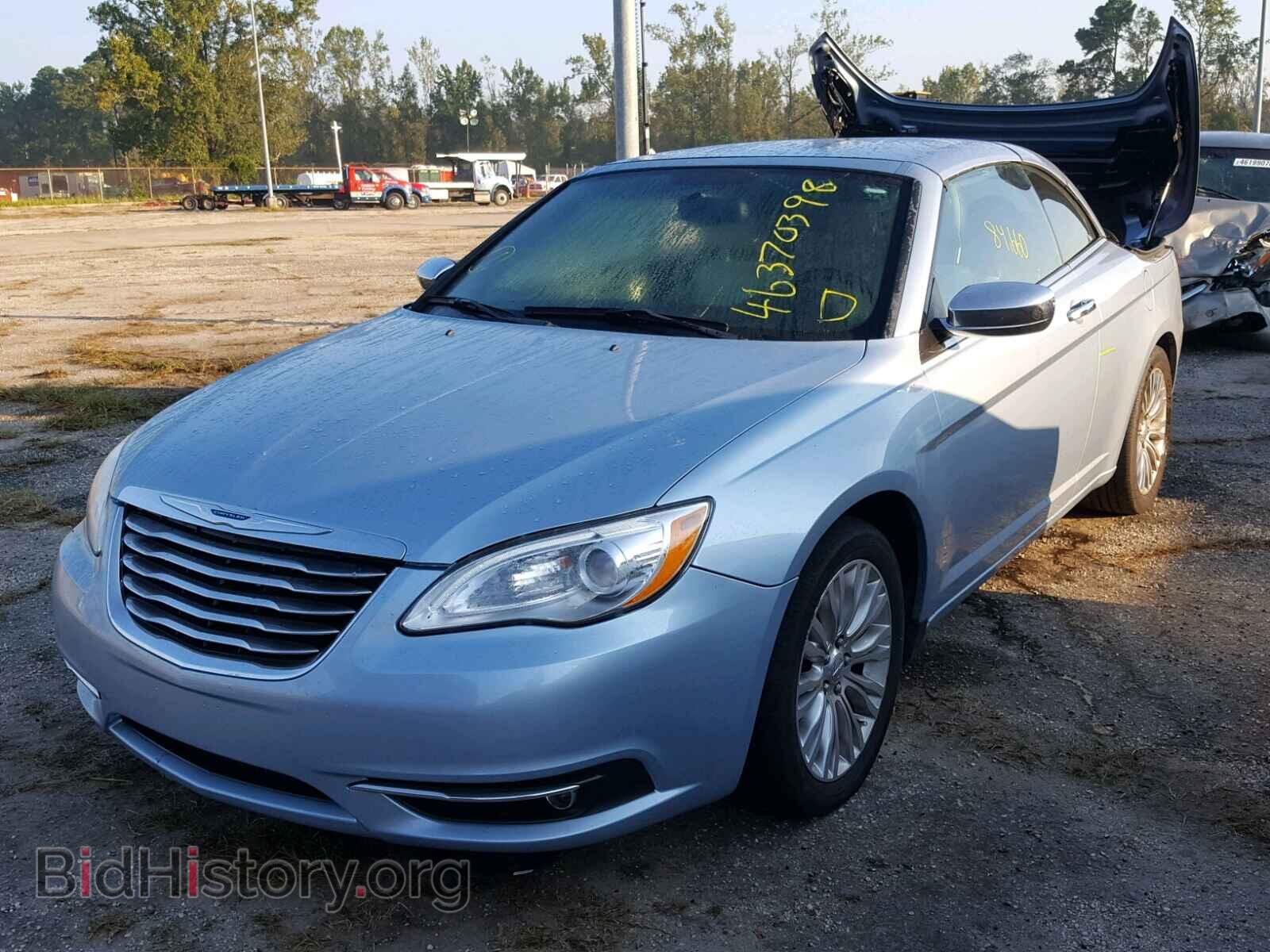 2013 CHRYSLER 200 - VIN: 1C3BCBFG8DN701379 - Фото 2