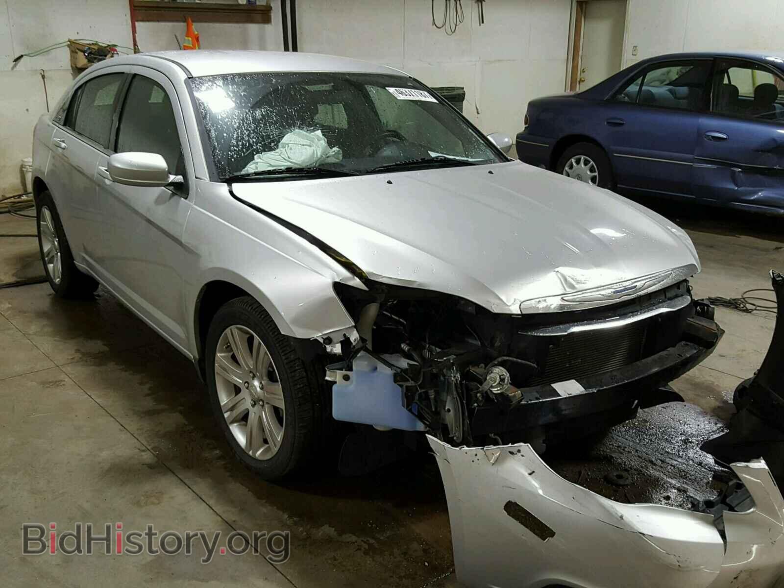 Фотография 1C3BC1FG4BN579997 - CHRYSLER 200 2011
