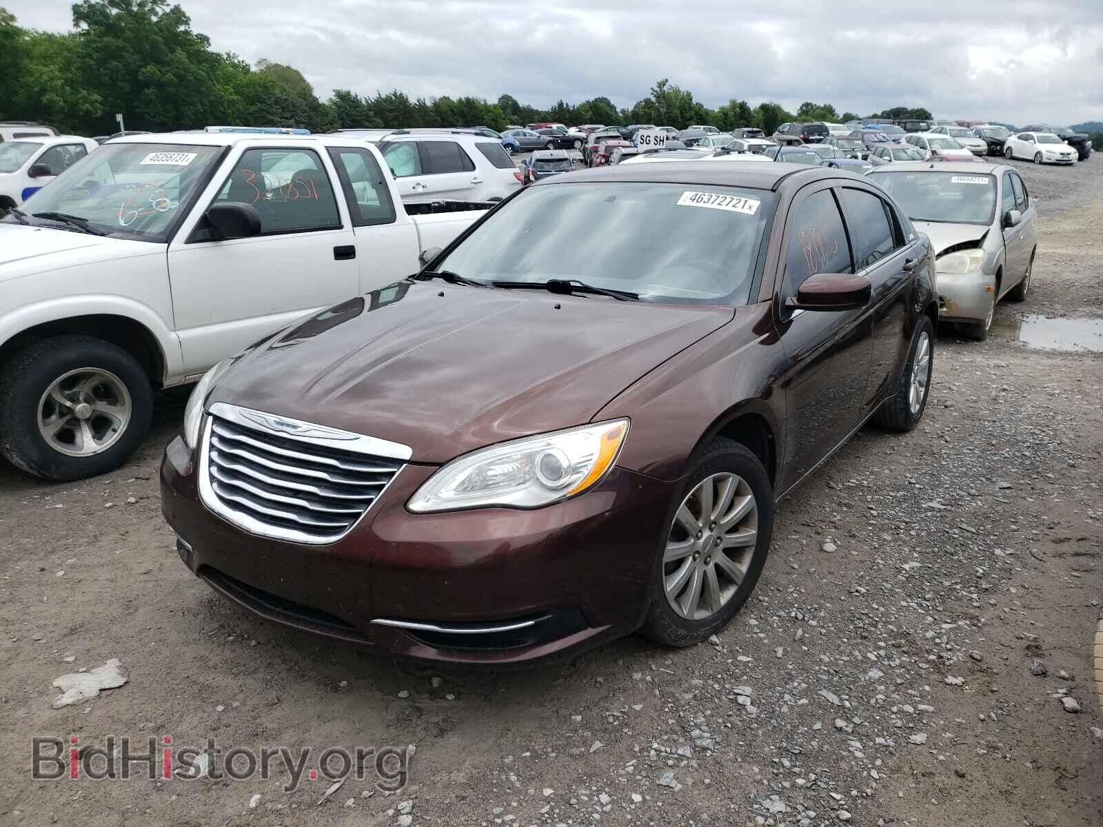 2013 CHRYSLER 200 - VIN: 1C3CCBBB0DN539214 - Фото 2