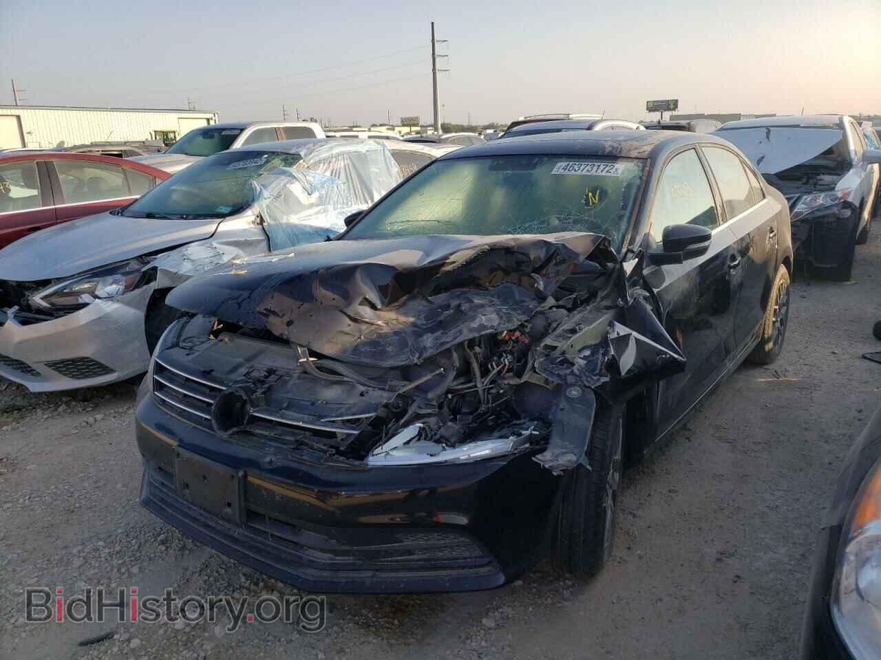 2017 VOLKSWAGEN JETTA - VIN: 3VWDB7AJ8HM328896 - Фото 2