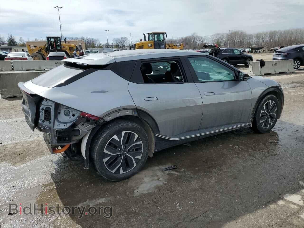 2023 KIA EV6 LIGHT - VIN: KNDC34LA1P5127739 - Фото 3