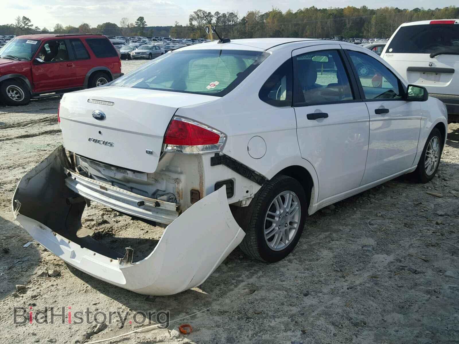 2008 FORD FOCUS - VIN: 1FAHP35N48W187911 - Фото 4
