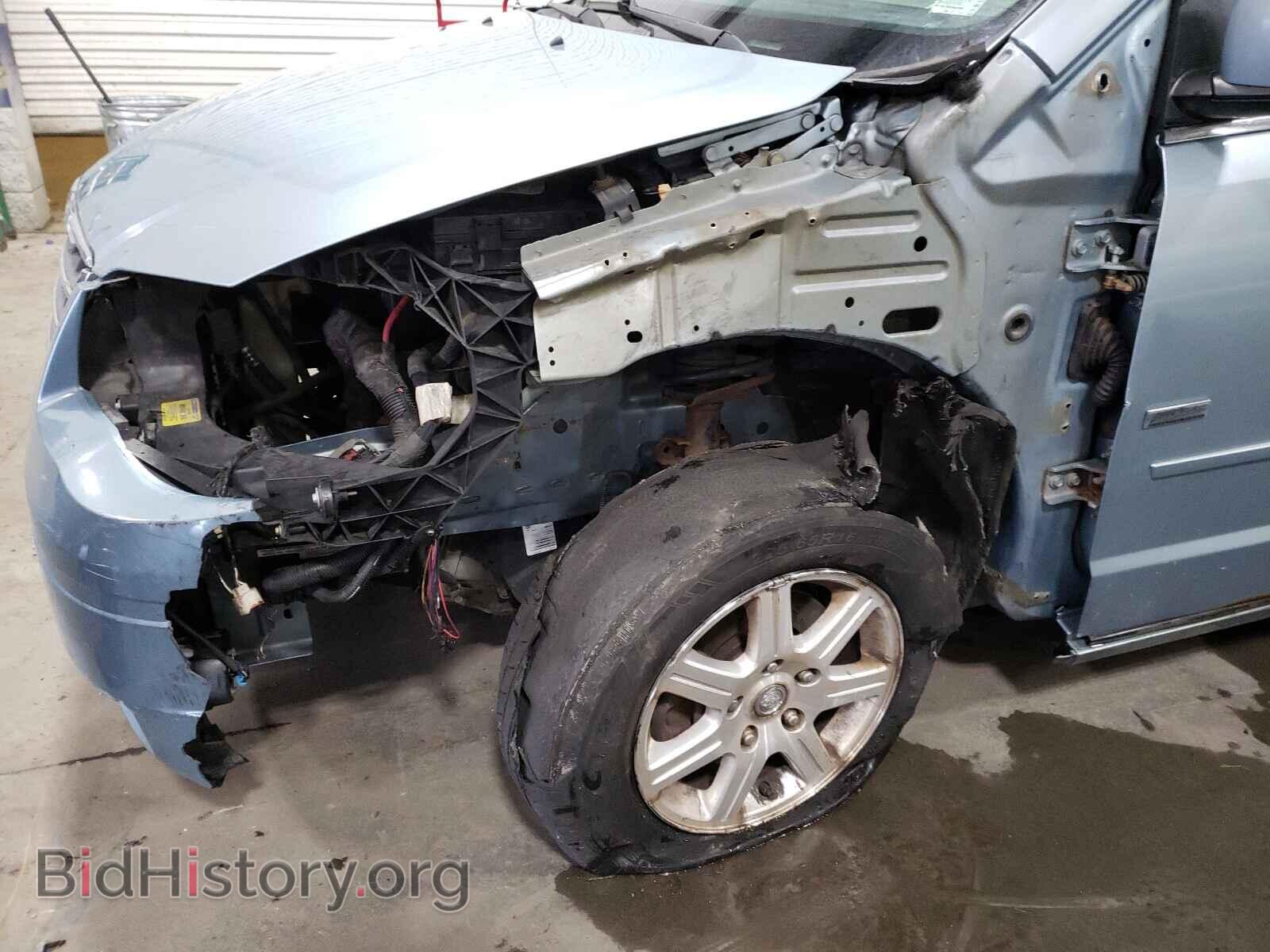 2008 CHRYSLER MINIVAN - VIN: 2A8HR54P88R760104 - Фото 9