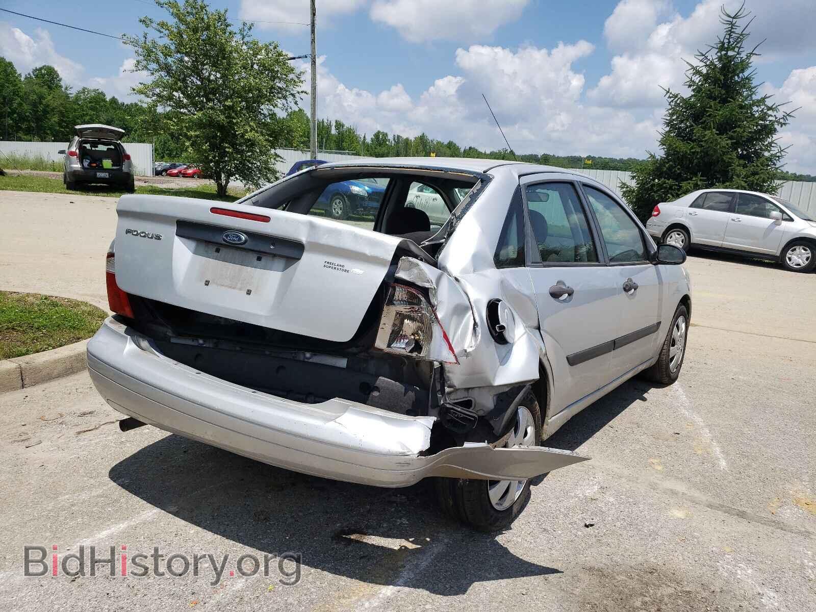 2007 FORD FOCUS - VIN: 1FAFP34N17W101106 - Фото 4