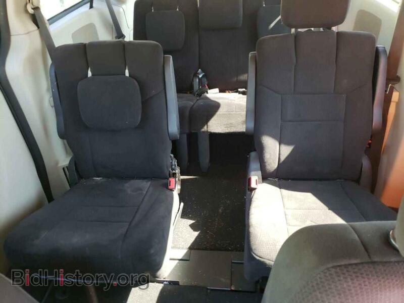2011 Dodge CARAVAN (VIN 2D4RN4DG4BR699426) — photo 10 of 13