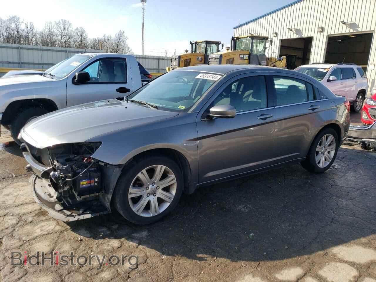 Фотография 1C3CCBAB5DN761815 - CHRYSLER 200 2013