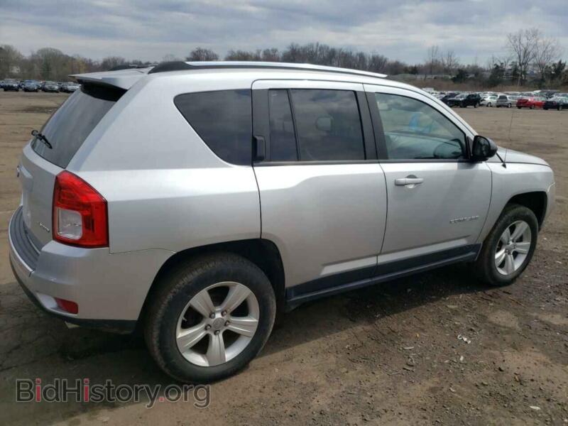 2012 Jeep COMPASS (VIN 1C4NJDCB9CD661692) — photo 3 of 12