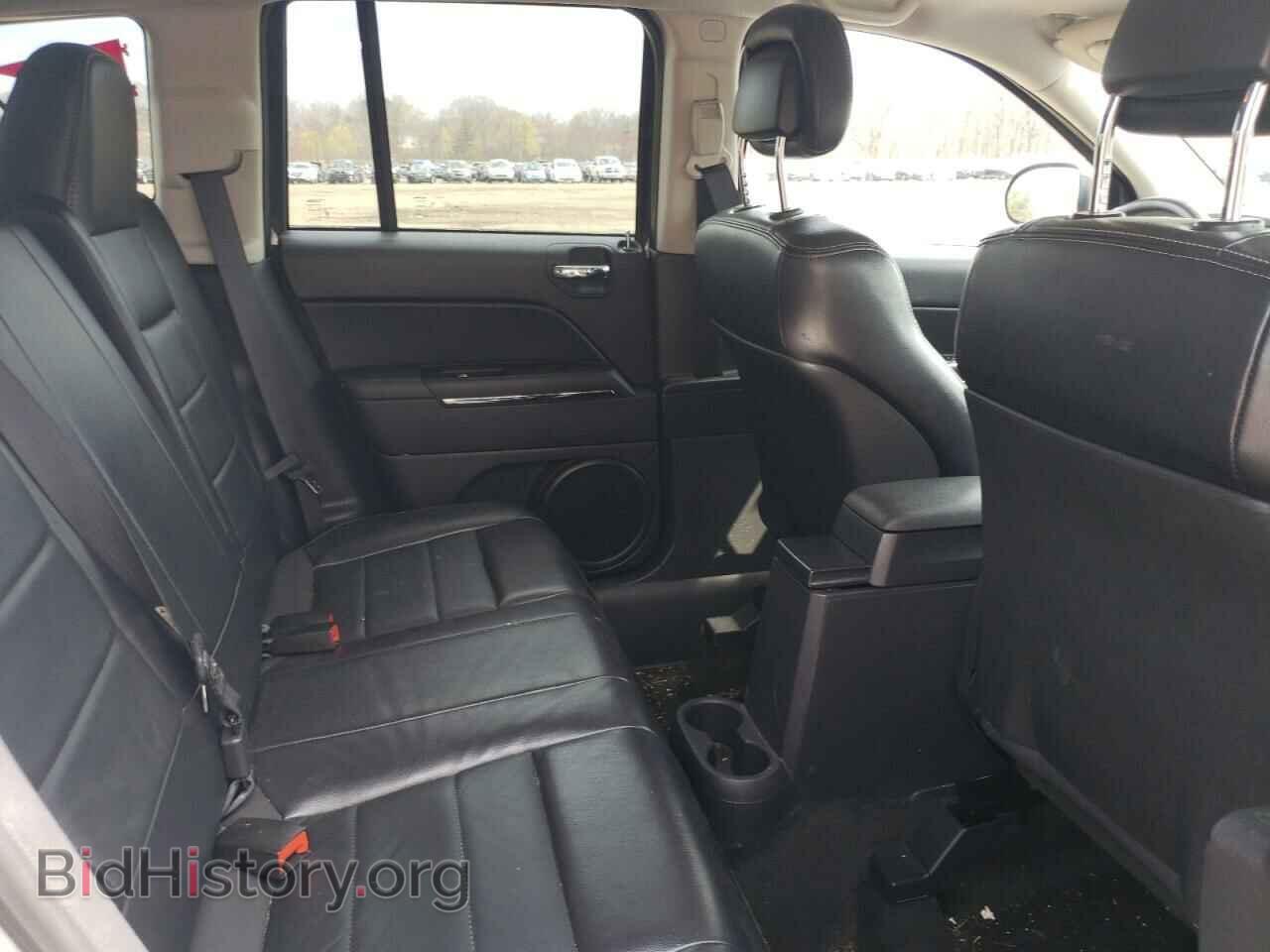 2012 JEEP COMPASS - VIN: 1C4NJDCB9CD661692 - Photo 10