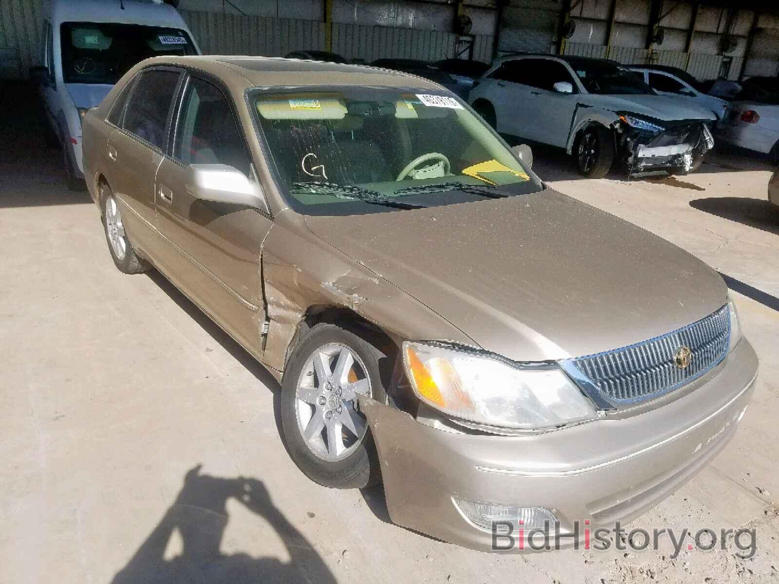 Photo 4T1BF28BXYU110806 - TOYOTA AVALON 2000