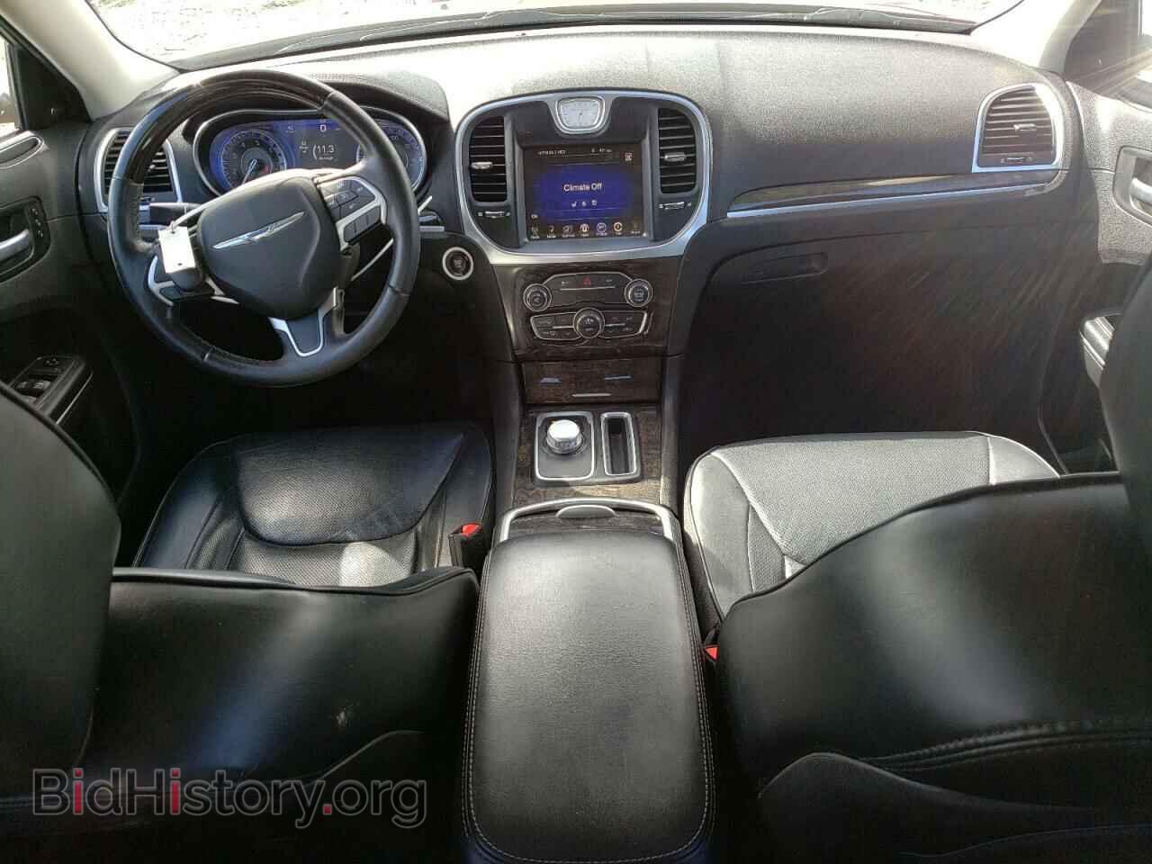 2016 CHRYSLER 300 - VIN: 2C3CCAKG8GH190967 - Фото 8