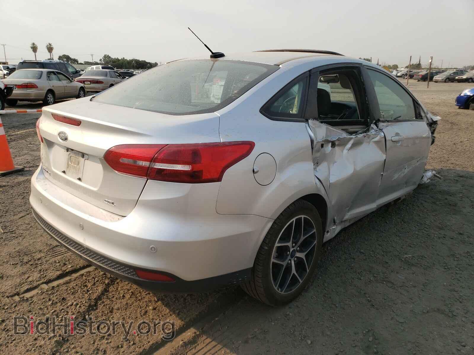 2017 FORD FOCUS - VIN: 1FADP3H2XHL249460 - Photo 4