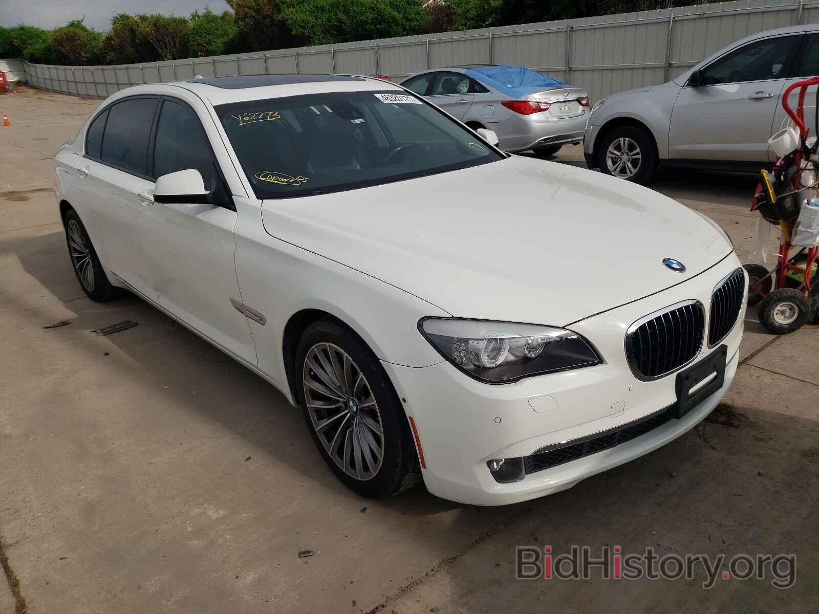 Photo WBAKB83519CY62273 - BMW 7 SERIES 2009