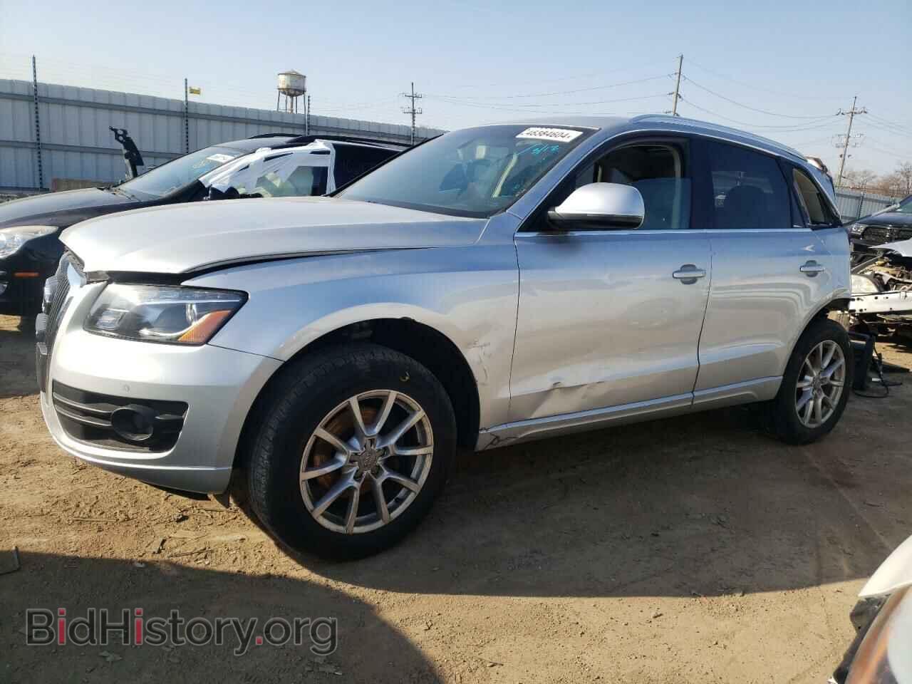 Photo WA1LFAFP9CA106963 - AUDI Q5 2012