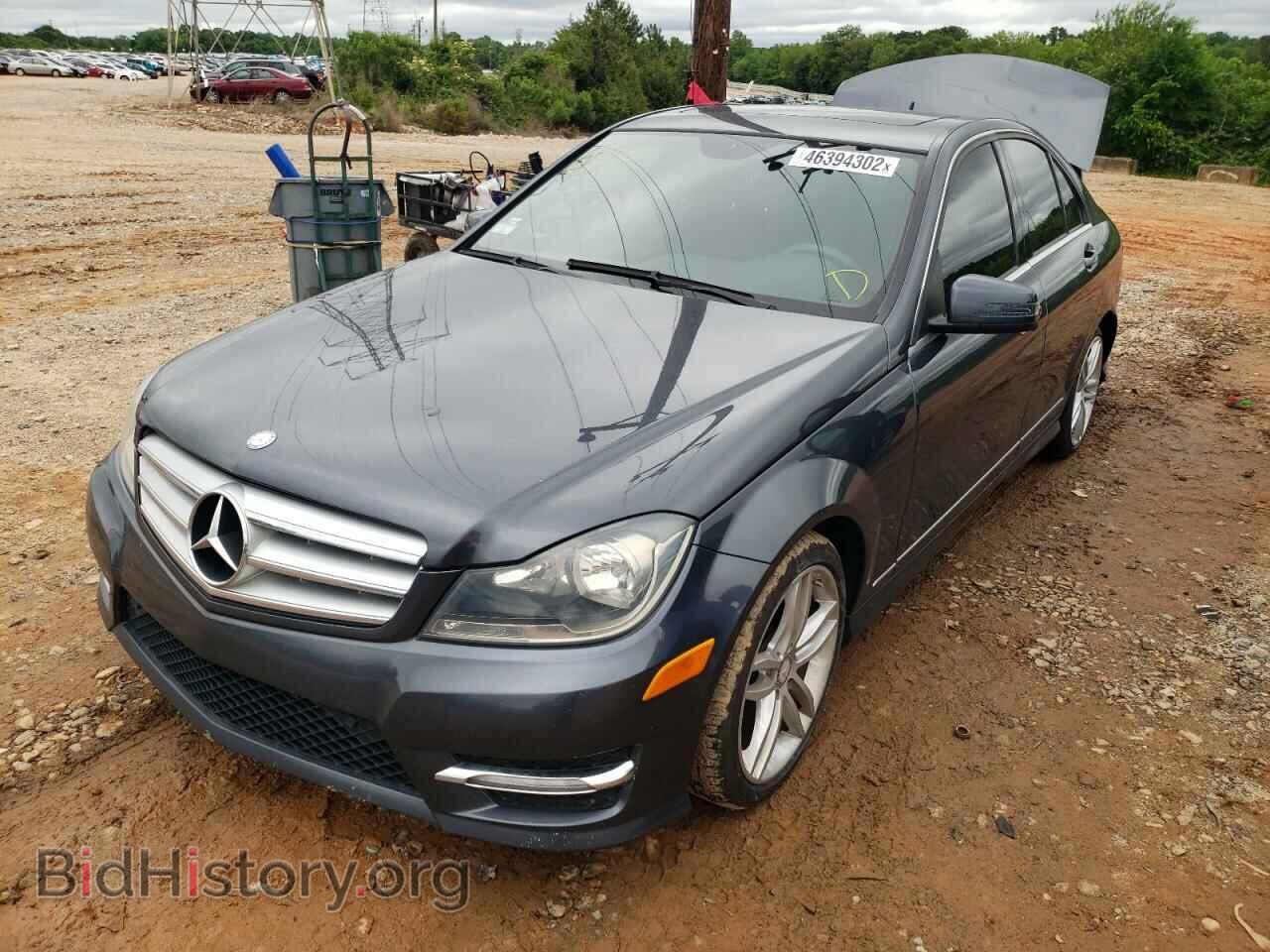 2013 MERCEDES-BENZ C-CLASS - VIN: WDDGF4HB2DA770880 - Фото 2
