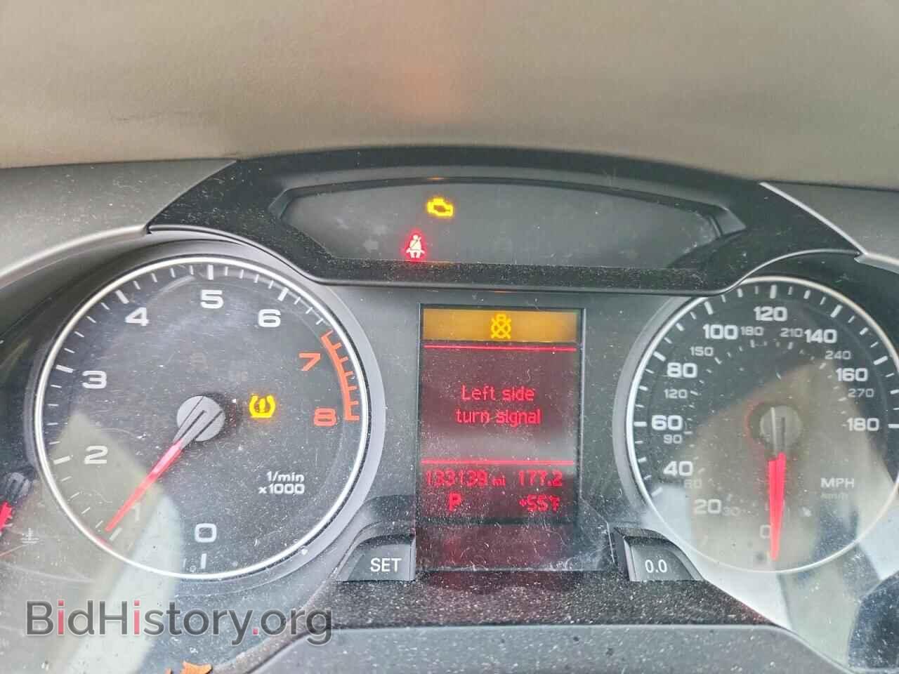 2011 AUDI A4 - VIN: WAUFFAFL8BA063518 - Фото 9
