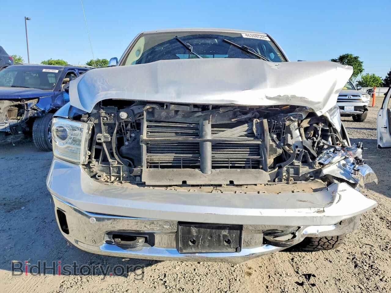 2018 RAM 1500 - VIN: 1C6RR7NM1JS338649 - Фото 5