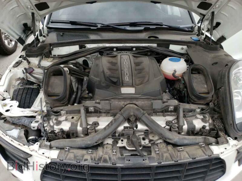 2017 Porsche MACAN (VIN WP1AB2A5XHLB10468) — фото 12 из 14