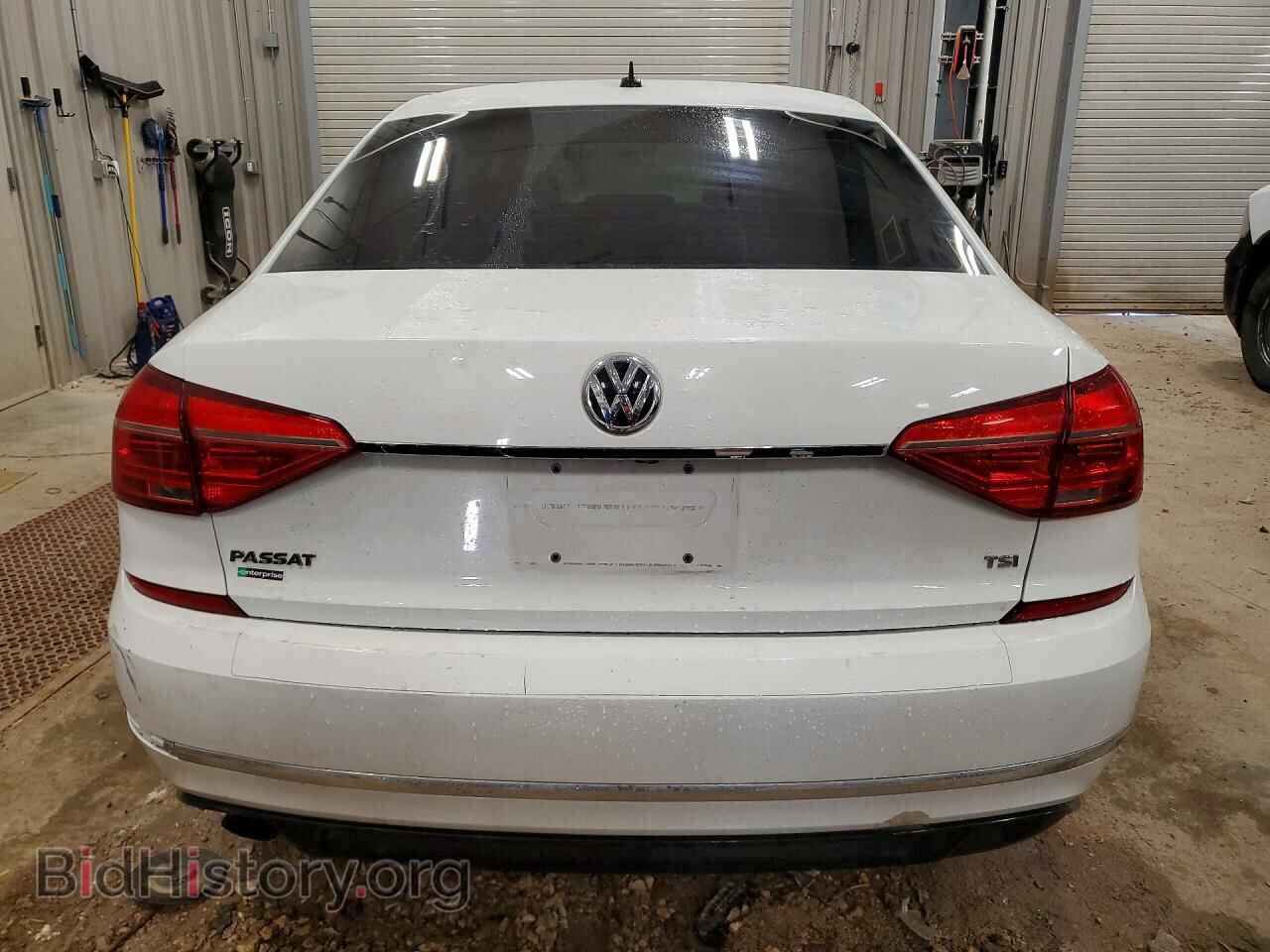 2016 VOLKSWAGEN PASSAT - VIN: 1VWAT7A39GC062175 - Фото 6