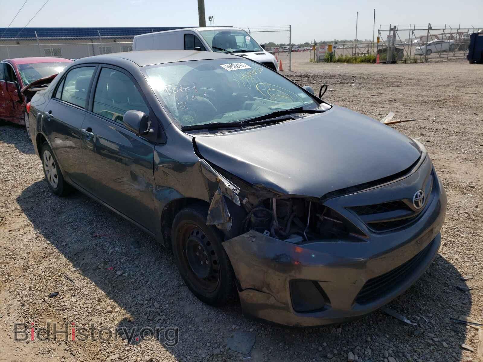 Photo 2T1BU4EE2BC745527 - TOYOTA COROLLA 2011