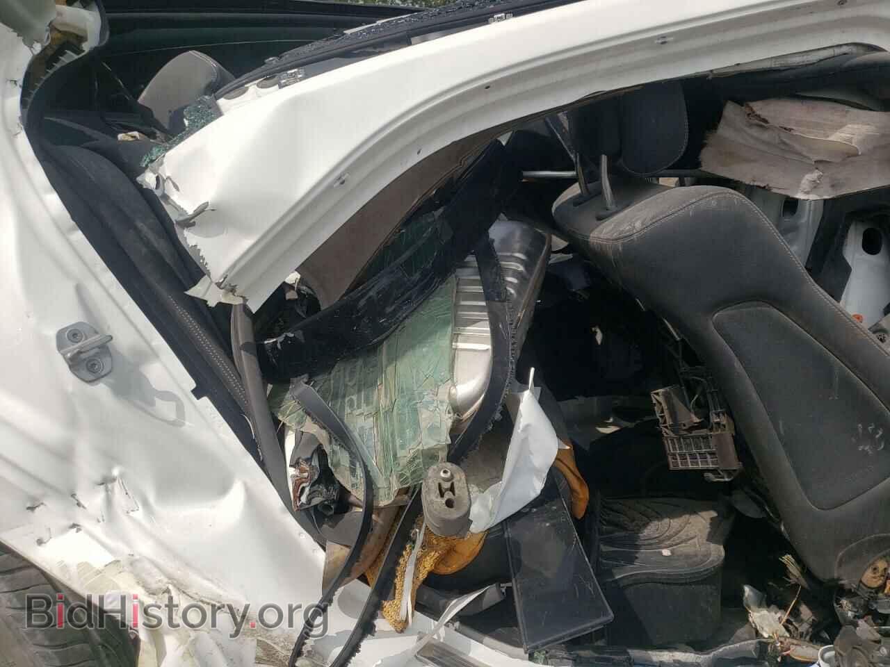2014 MERCEDES-BENZ E-CLASS - VIN: WDDHF9HB7EA919531 - Фото 6