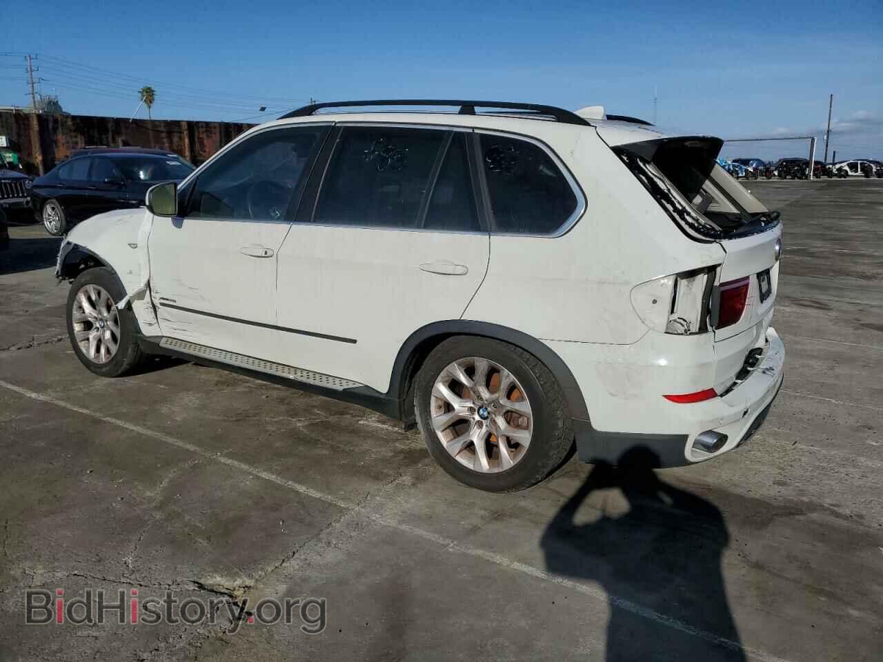 2013 BMW X5 - VIN: 5UXZV4C55D0E03048 - Фото 2