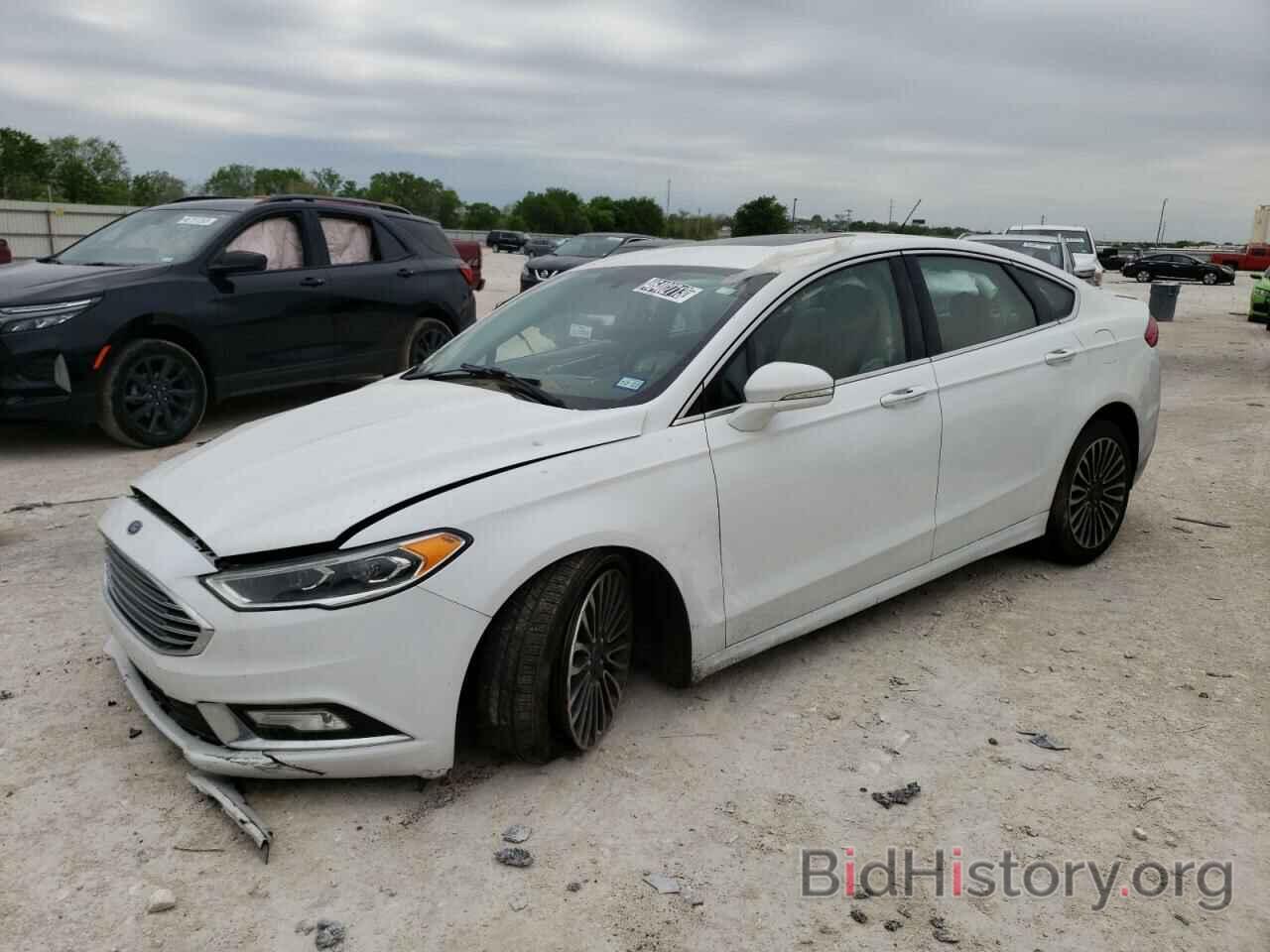 Photo 3FA6P0D98JR131490 - FORD FUSION 2018