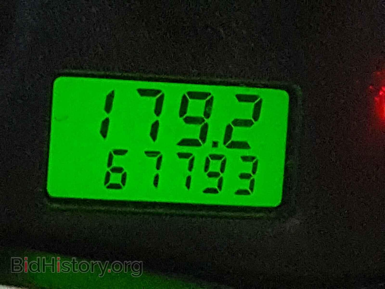 2007 FORD FOCUS - VIN: 1FAFP34N07W194264 - Photo 8