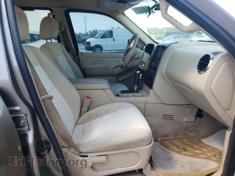 2006 Ford EXPLORER (VIN 1FMEU73EX6UB54626) — photo 5 of 10