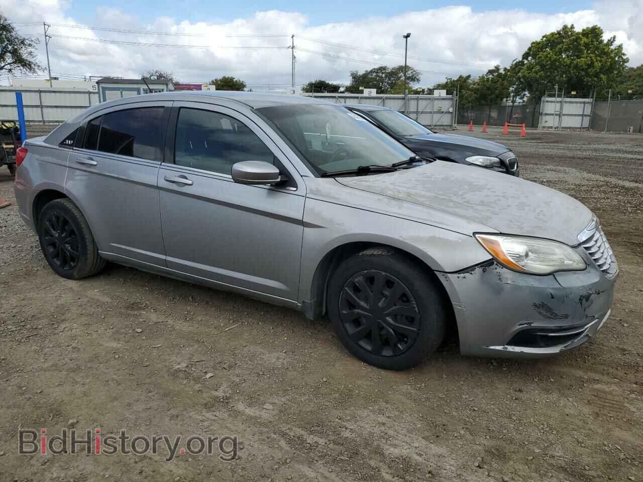 2014 CHRYSLER 200 - VIN: 1C3CCBAB8EN205824 - Фото 4