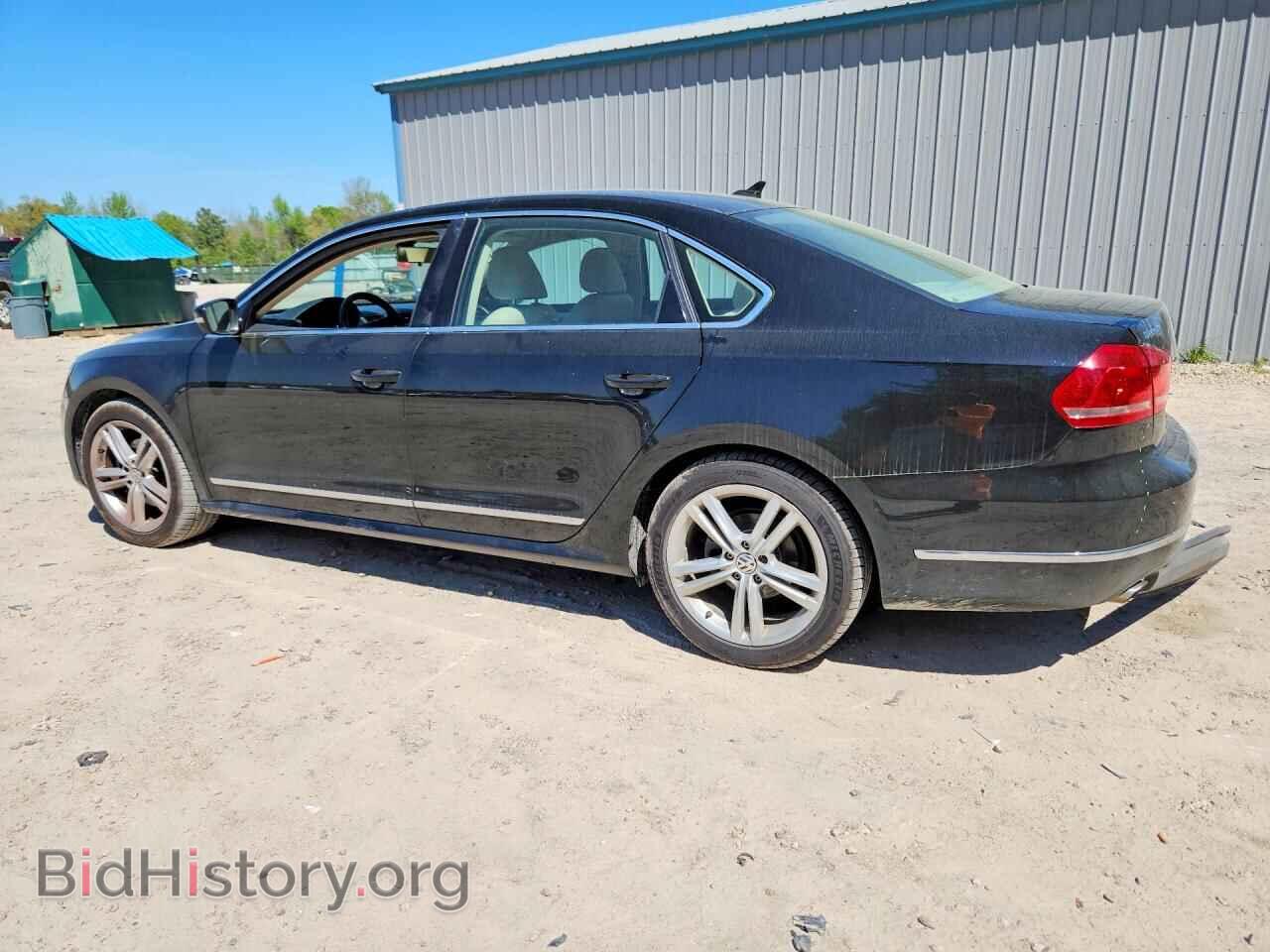 2015 VOLKSWAGEN PASSAT - VIN: 1VWBS7A34FC074787 - Фото 2