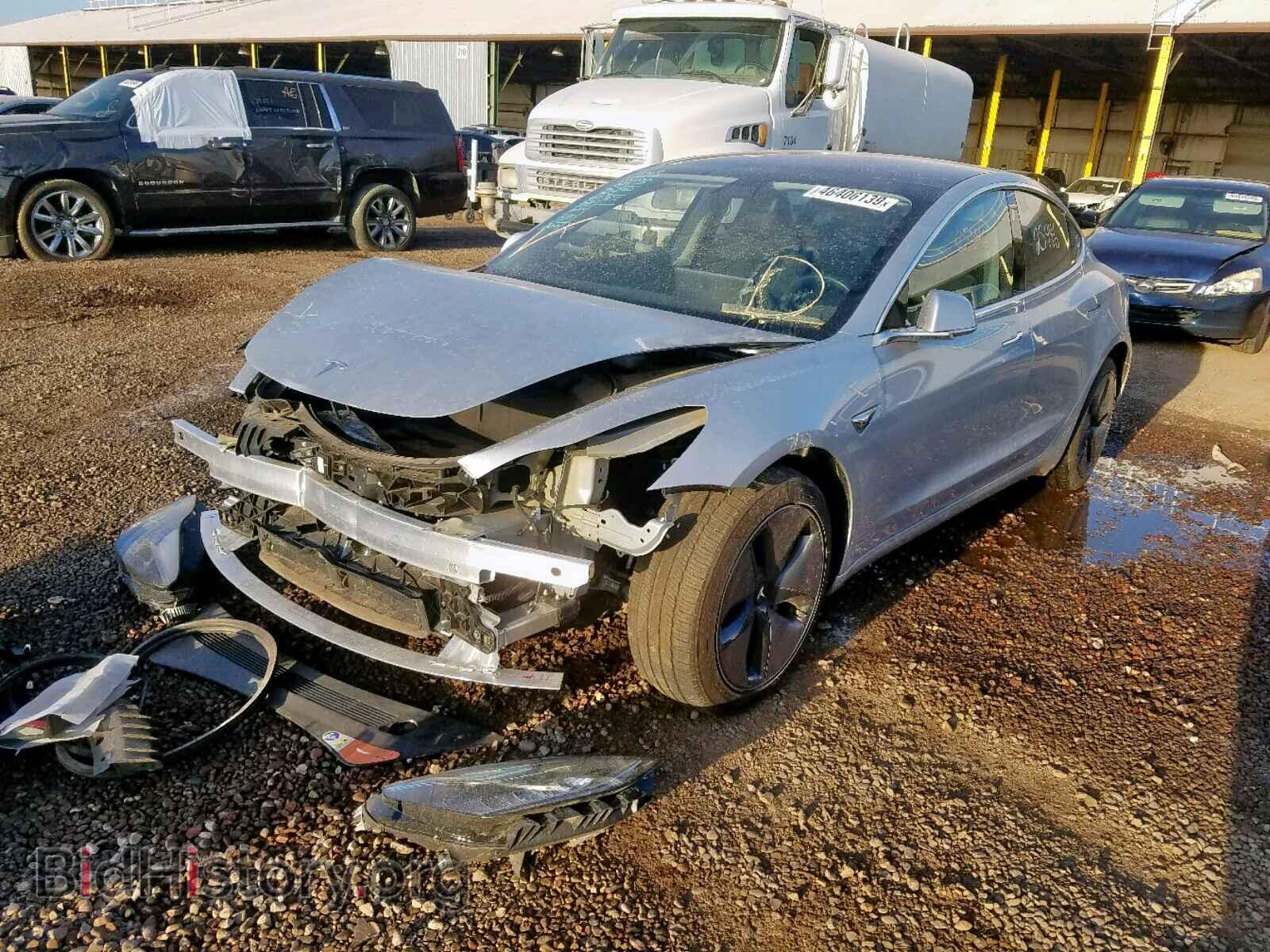 2018 TESLA MODEL 3 - VIN: 5YJ3E1EA1JF014336 - Photo 2