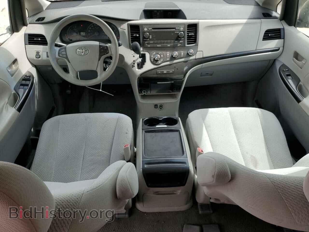 2011 TOYOTA All Models - VIN: 5TDKK3DC3BS095064 - Фото 8